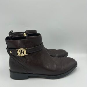 Tommy Hilfiger Women’s Brown Boots Size 8.5